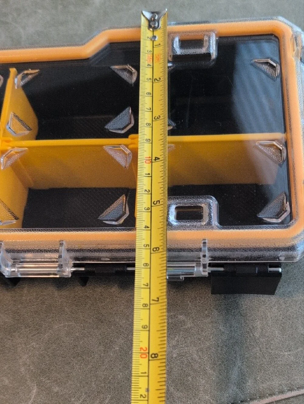DEWALT 10 Compartment Pro Small Parts Organizer - Black & Yellow